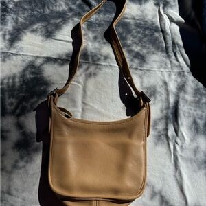 Authentic COACH 9950 Tan Leather Crossbody Shoulder Bag.